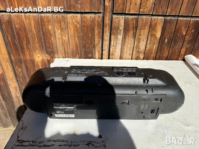 Радио касетофон sharp , снимка 2 - Радиокасетофони, транзистори - 52227925