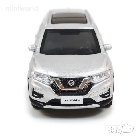 Nissan x-Trail - мащаб 1:64 на Paudi Model моделът е нов в PVC дисплей-кейс, снимка 3 - Колекции - 50505099