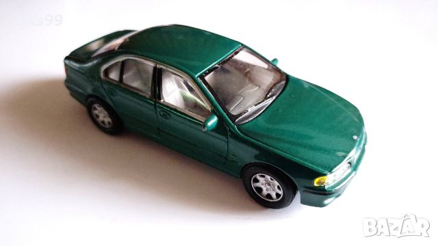 BMW 528i 5 Series Sedan Hongwell/Cararama 1:43, снимка 5 - Колекции - 45809010