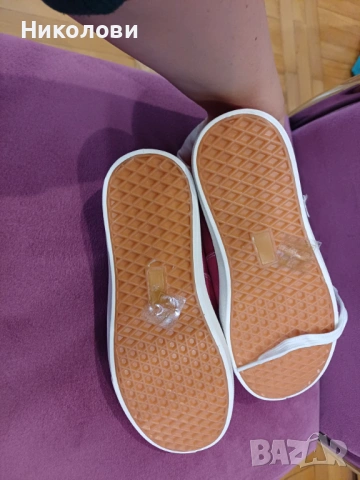 Детски платненки / розови/ чисто нови - номер 34 , снимка 2 - Детски маратонки - 53065996