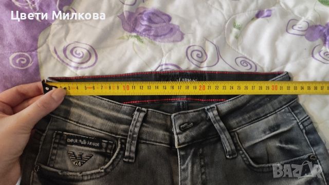 Armani Jeans дамски къси дънки , снимка 4 - Дънки - 46684513