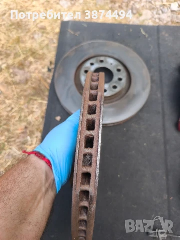 Дискове с апарати Audi A4 B6/B7, снимка 3 - Части - 51346399