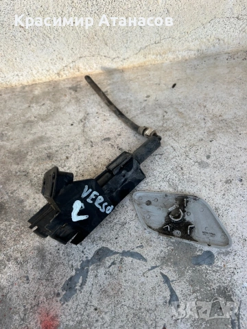 Дюза измиване на фаровете ляв за Тойота версо. 2009-2018г