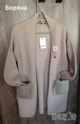 Нова бутикова жилетка камел с косъм от заек с брошка, снимка 6 - Жилетки - 43242542
