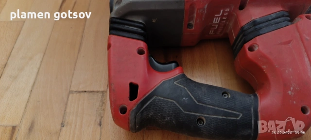 milwaukee перфоратор и зеге и зарядно, снимка 2 - Други инструменти - 53685892