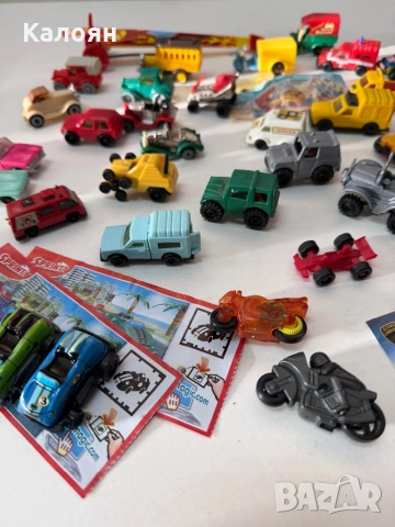 Kinder Surprise играчки лот колички, камиончета, мотори, снимка 2 - Колекции - 53097102