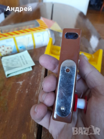 Стара ръчна шевна машина The Midget, снимка 5 - Антикварни и старинни предмети - 51513505