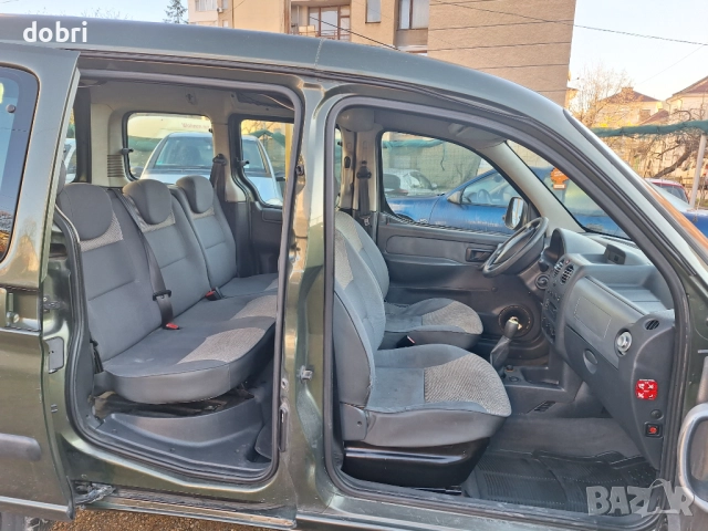 Ситроен Берлинго 2.0 HDI 90кс Климатик, снимка 11 - Автомобили и джипове - 52774227