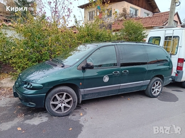 Крайслер вояджер 3.3 бензин, автоматик, снимка 2 - Автомобили и джипове - 53921821