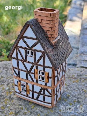 немска колекционерска керамична къщичка свещник , снимка 5 - Декорация за дома - 51306864