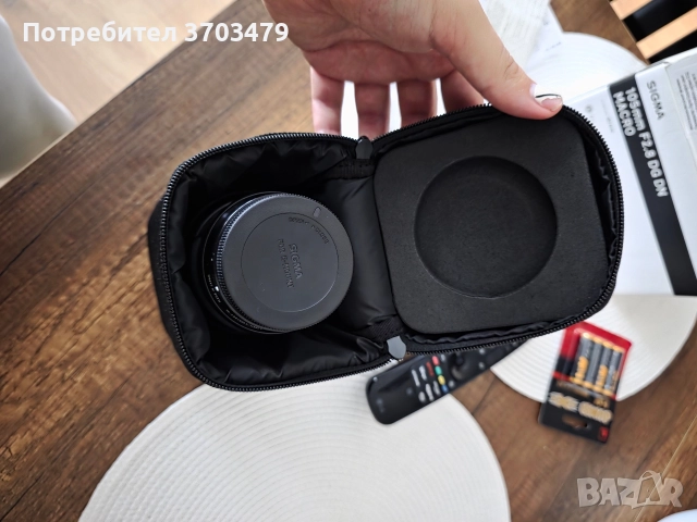 Обектив Sigma 105mm f/2.8 DG DN Macro (Art) – като нов + гаранция, снимка 3 - Обективи и филтри - 52875606