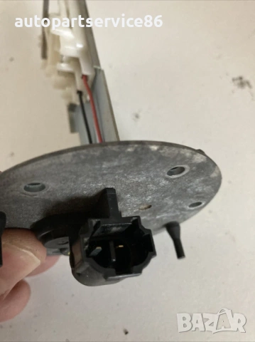 Потенциометър/подавател на гориво в резервоара за Mazda CX-7 2.3T (2011) 63,000 миля , снимка 2 - Части - 53654092