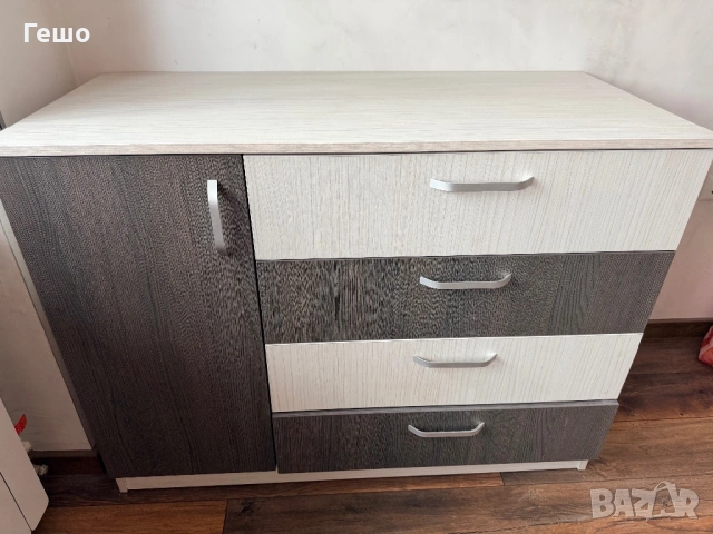 Детско легло и скрин, снимка 2 - Бебешки легла и матраци - 53888752