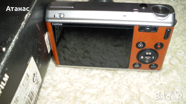 Фотоапарат FUJIFILM XF1 / повреден обектив /, снимка 4 - Фотоапарати - 46254537