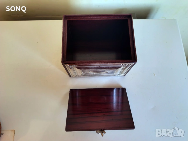 Страхотна Стара Рядка Кутия За Бижута Сребро И Дърво, снимка 4 - Антикварни и старинни предмети - 53838630