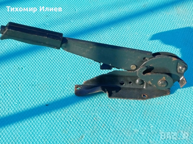Лост за ръчна спирачка за Москвич, снимка 2 - Части - 52915558