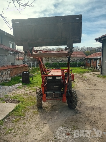 Трактор hinomoto e2804, снимка 2 - Селскостопанска техника - 44950890