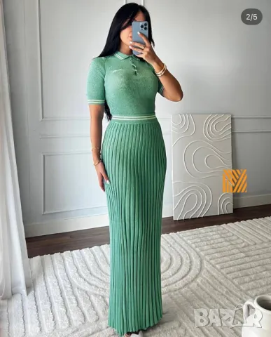 дамски комплекти тениска с яка и дълга пола солей miu miu, снимка 3 - Комплекти - 50406698