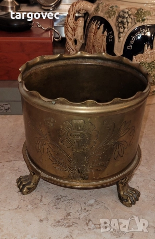 окопно изкуство от голямокалибрена гилза на оръдие