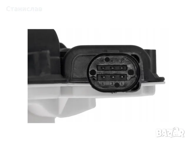  VW Tiguan 5N Facelift Брава за задна лява врата , снимка 4 - Части - 50348268