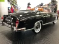 SUN STAR метална колекционерска количка MERCEDES-BENZ 220SЕ 1958 1:18, снимка 3