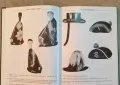 Справочник - военни шлемове и униформи / Militaria. Ein Bilderbuch für alter Helme und Uniformen, снимка 4