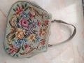 Бродирана чанта., снимка 6