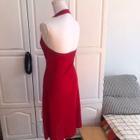 Червена рокля ZARA ,елегантна за пролет/лято., снимка 3 - Рокли - 45192495