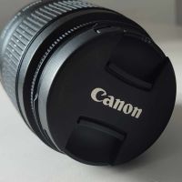 Обектив Canon Zoom Lens EF-S 18-55mm Ф58мм, снимка 1 - Обективи и филтри - 45351356