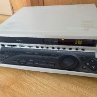 Видео S-VHS Panasonic AG-4700EY  HI-FI , снимка 3 - Плейъри, домашно кино, прожектори - 45332401