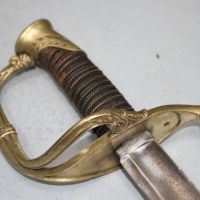 Френска офицерска сабя с кожена кания, снимка 9 - Антикварни и старинни предмети - 45963002