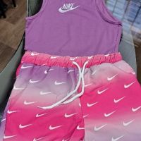 Дамски комплект Nike, снимка 1 - Комплекти - 45438804