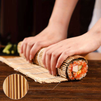 4535 Бамбукова подложка за навиване на суши, 24x24cm, снимка 4 - Аксесоари за кухня - 44950157