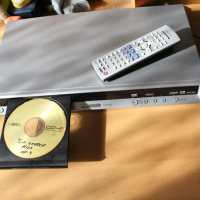 Panasonic DVD-S325 плеър, снимка 6 - Плейъри, домашно кино, прожектори - 44950664