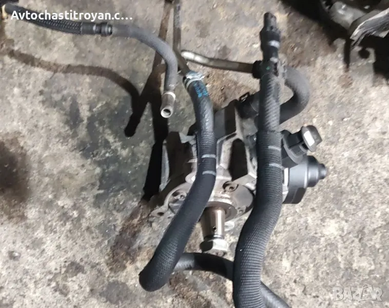 Комплект дюзи, помпа и рел Skoda Octavia VRS 184hp - 04L 130 277 AE, снимка 1