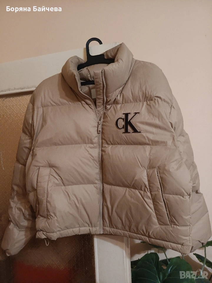 Дамско зимно яке късо, снимка 1