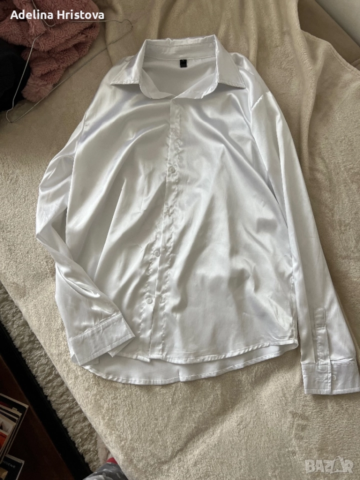  Бяла бляскава сатенена мъжка риза размер Л, снимка 1