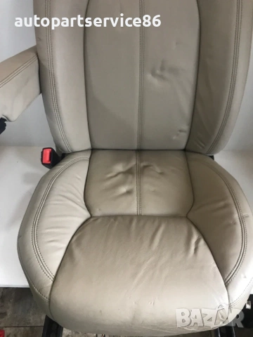 Предна лява седалка за Land Rover Discovery (2011) , снимка 2 - Части - 54281736