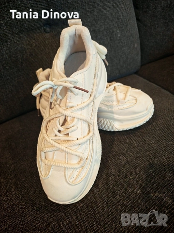 бели маратонки , снимка 2 - Маратонки - 53743286