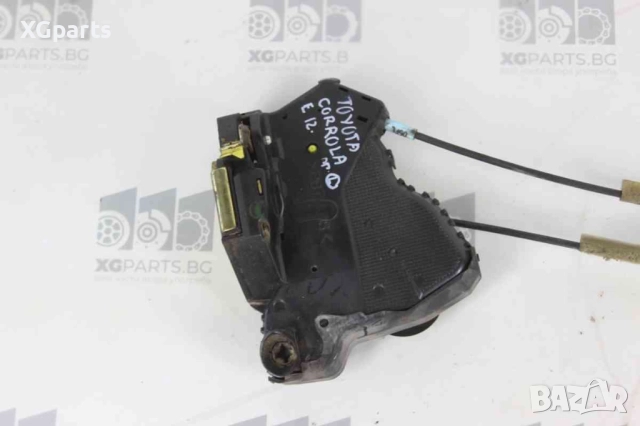 Брава врата предна лява за Toyota Corolla E12 (2001-2007), снимка 3 - Части - 52602704