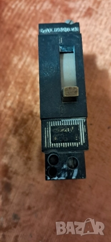 Стари предпазители, снимка 7 - Други ценни предмети - 51850665