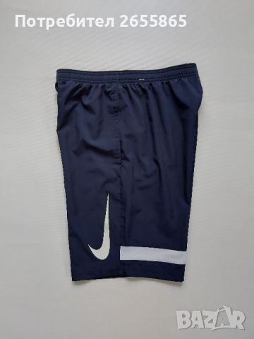 Спортни  Nike 158-170 см, снимка 4 - Спортни дрехи, екипи - 45584437