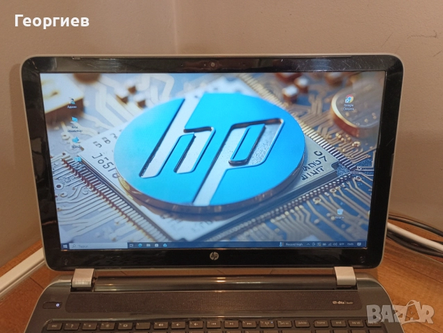 Лаптоп HP Pavilion 15-032sf / 15.6", снимка 3 - Лаптопи за дома - 52428868