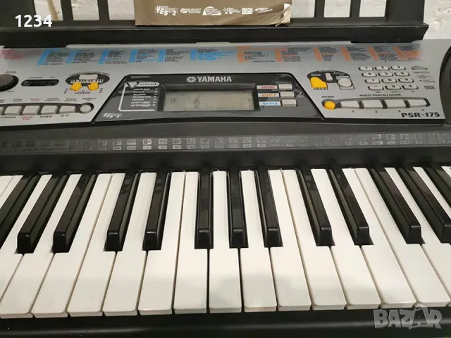 Синтезатор клавир YAMAHA PSR-175 пиано с 5 октави , снимка 4 - Синтезатори - 47308424