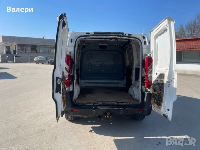 ПЕЖО Експерт 1.6 hdi, снимка 8 - Бусове и автобуси - 53708135