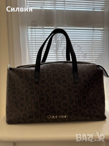 Чанта Calvin Klein