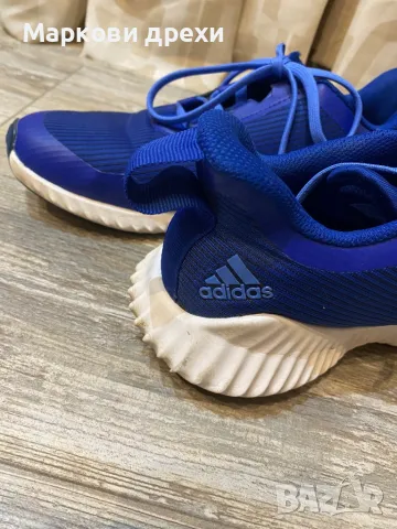 Дамски маратонки Adidas, снимка 3 - Маратонки - 47912739