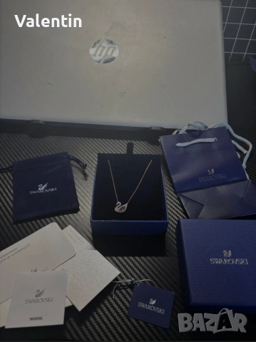 Колие Swarovski/rose gold , снимка 2 - Колиета, медальони, синджири - 53007898