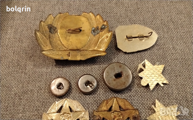 Военна кокарда емблема значка военен знак военни морски копчета , снимка 3 - Антикварни и старинни предмети - 53785276