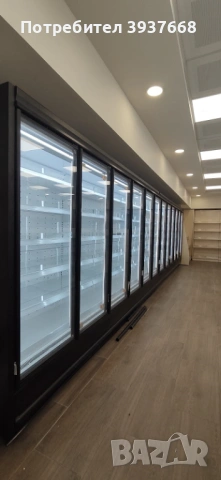 Стенна хладилна витрина с врати, снимка 5 - Витрини - 53443634